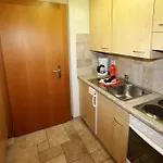 Sarazena Apartman *